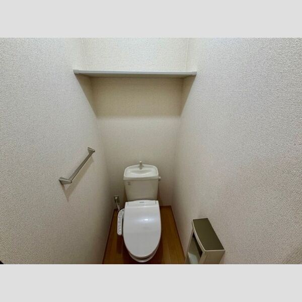 トイレ (温水洗浄暖房便座付きトイレ)