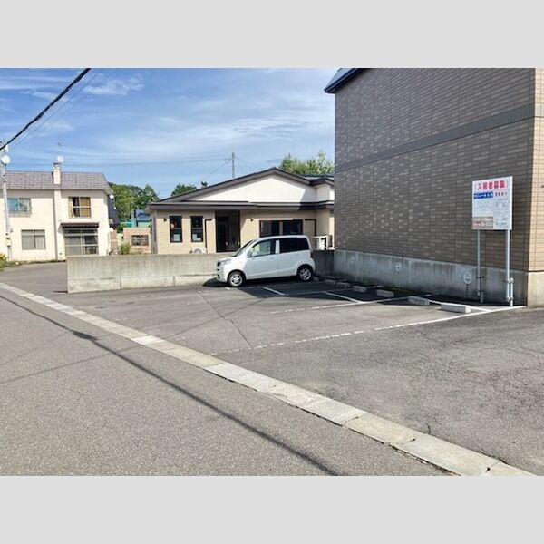 駐車場 (駐車場)