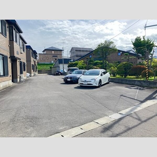 駐車場 (駐車場)