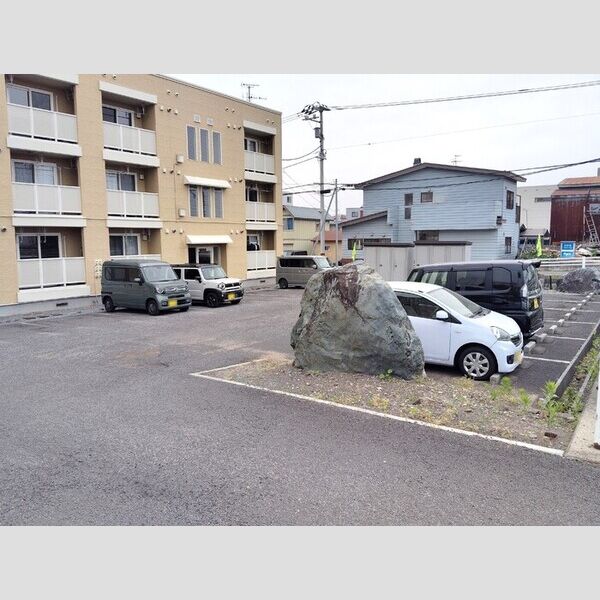 駐車場 (駐車場)