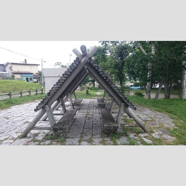 現地周辺 (貝塚公園)