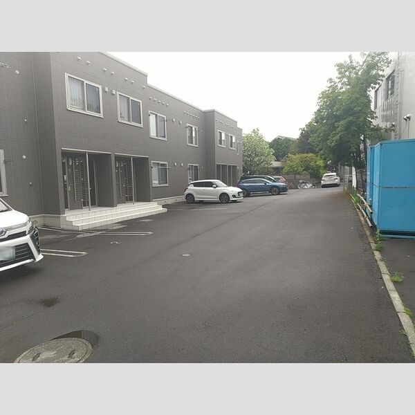 駐車場 (駐車場)