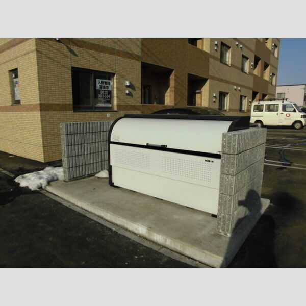 現地周辺 (ゴミ捨て場)