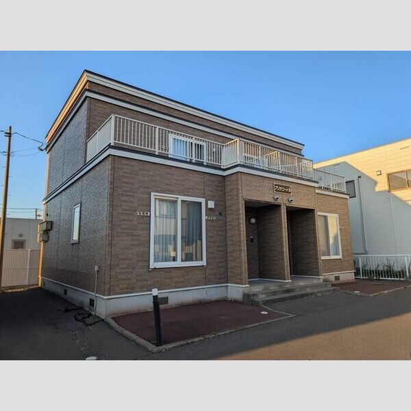 建物外観 (外観②)