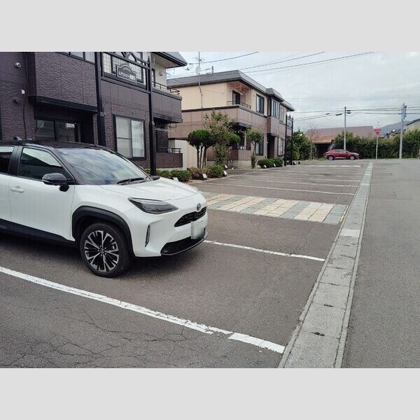 駐車場 (駐車場)