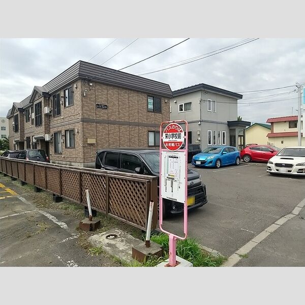 駐車場 (駐車場)