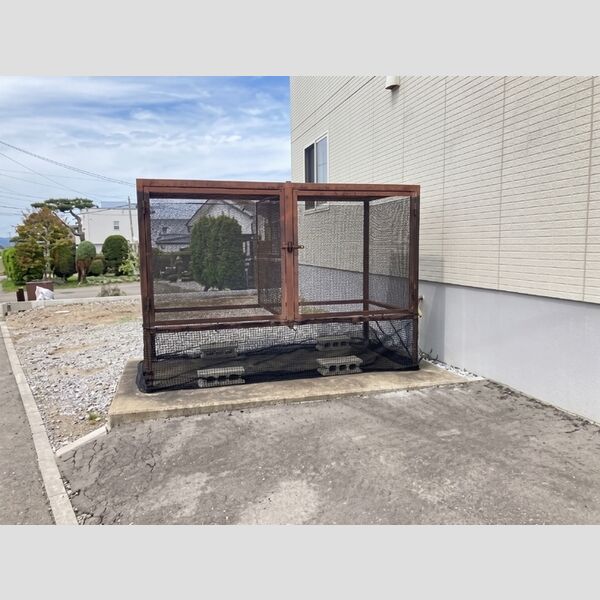 現地周辺 (ゴミ置き場)