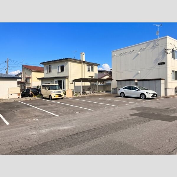 駐車場 (駐車場)