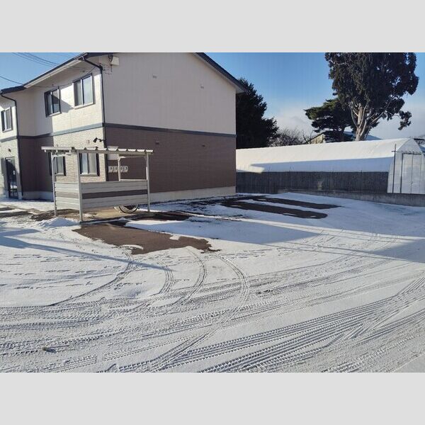 駐車場 (敷地外駐車場(2階の入居者様のみ))