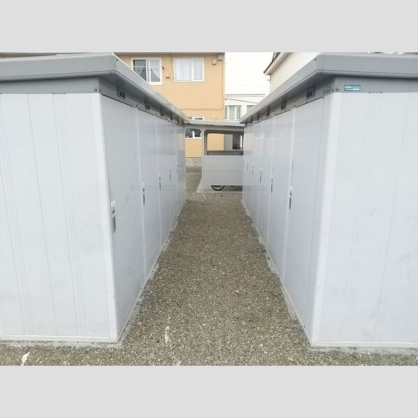 現地周辺 (物置)