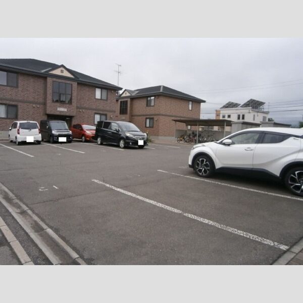 駐車場 (駐車場)