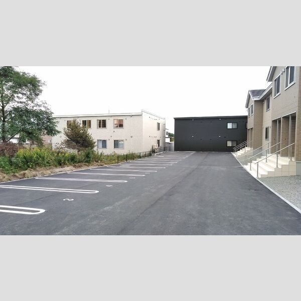 駐車場 (駐車場)