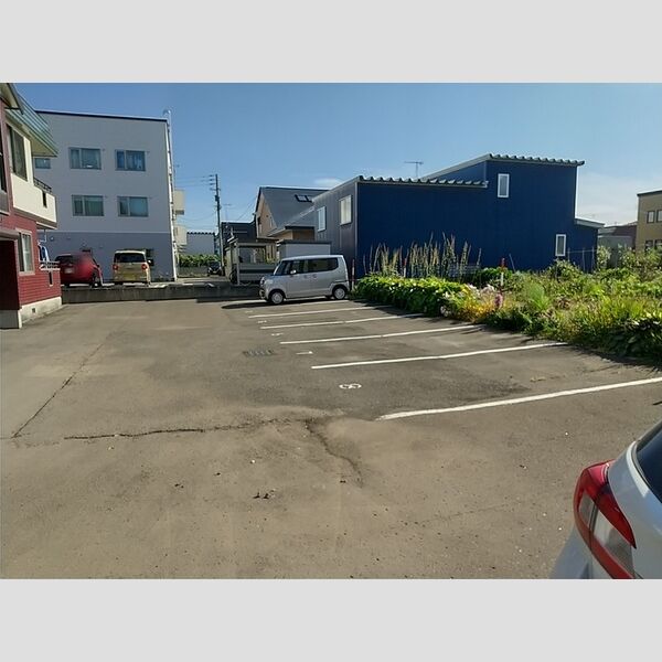 駐車場 (駐車場)