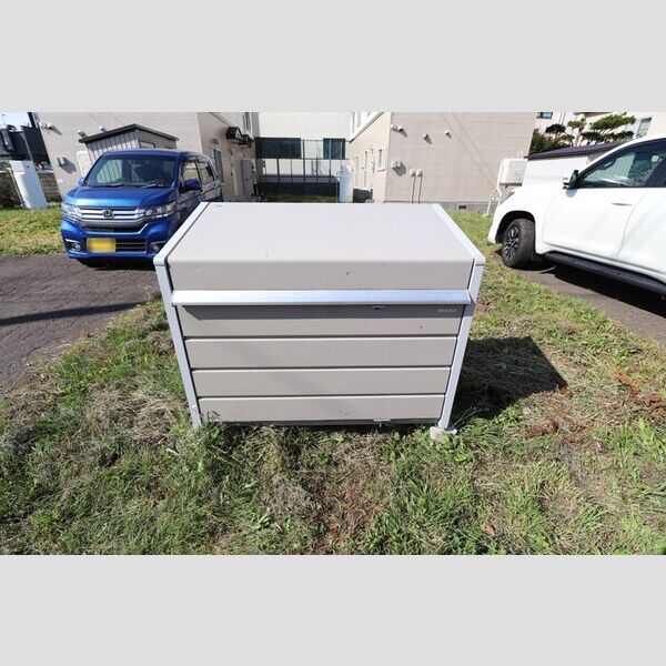 現地周辺 (ゴミ庫)