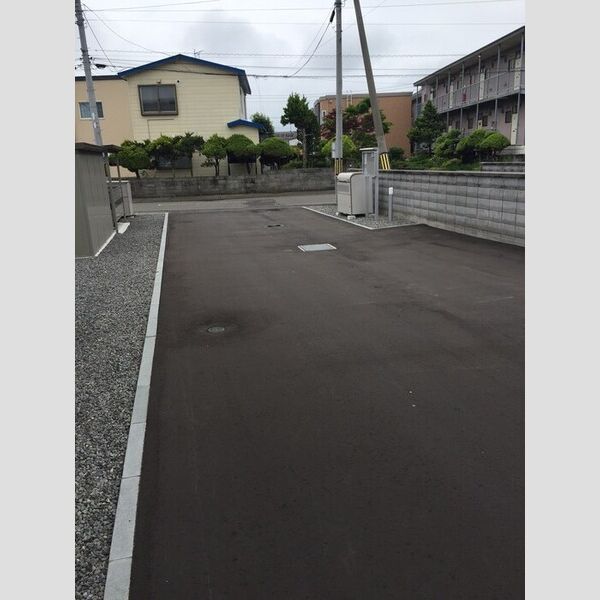 現地周辺 (ゴミ置き場)