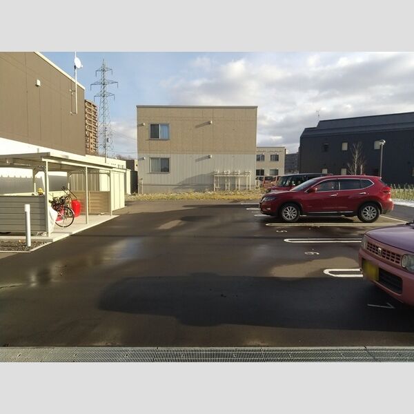 駐車場 (駐車場)
