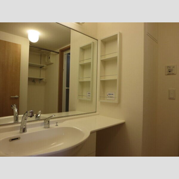 洗面所 (洗面所)