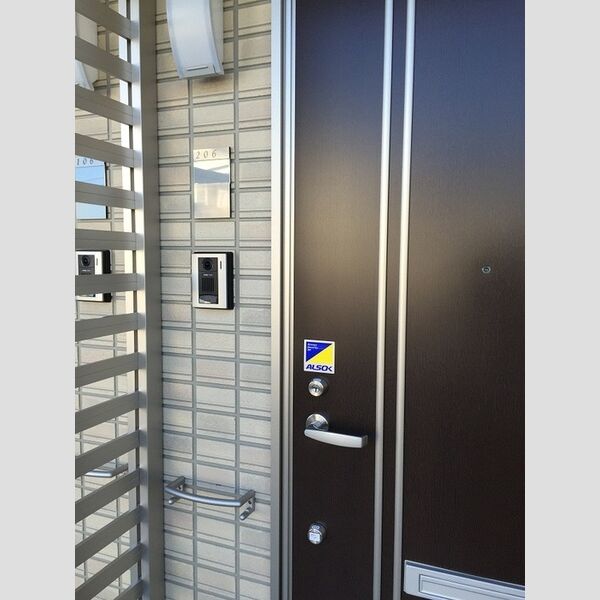 その他設備 (ALSOKホームセキュリティ　TVモニター付インターホン)