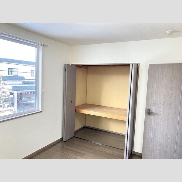 その他 (洋室(物入))