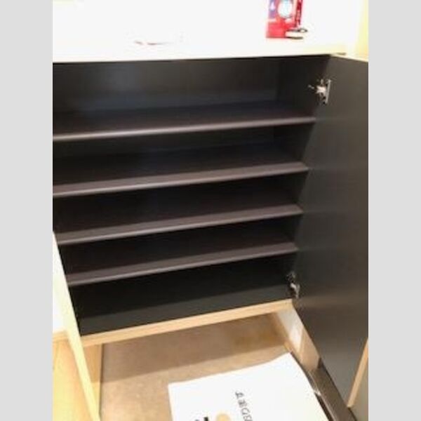 玄関 (シューズBOX)