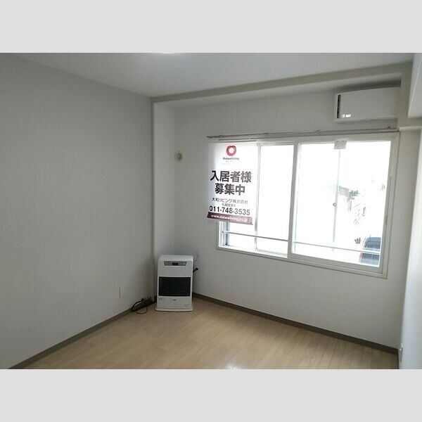 その他 (洋室(照明、FFストーブ、ロスナイ付き))