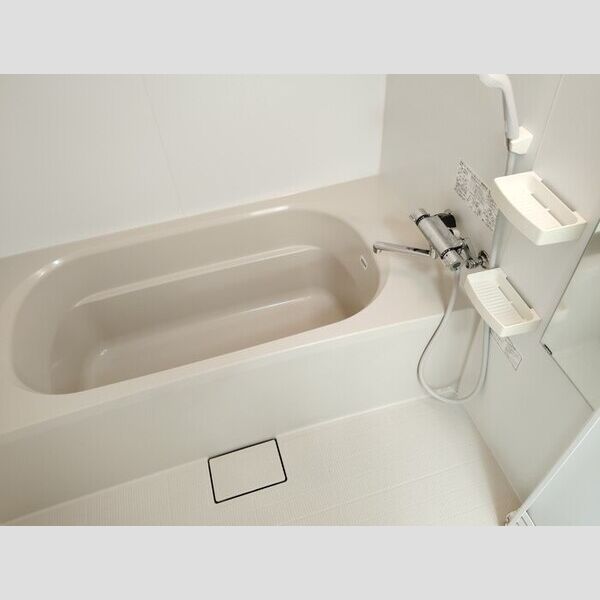 バス (一坪バス)