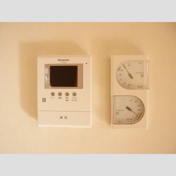 その他設備 (TVモニター付インターホン)