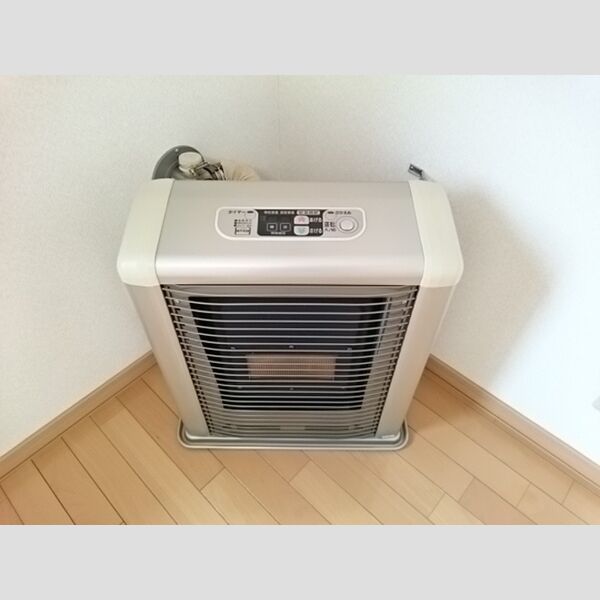 その他設備 (灯油FF暖房)