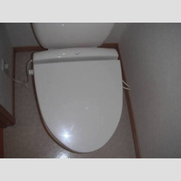 トイレ (四号館102 トイレ)