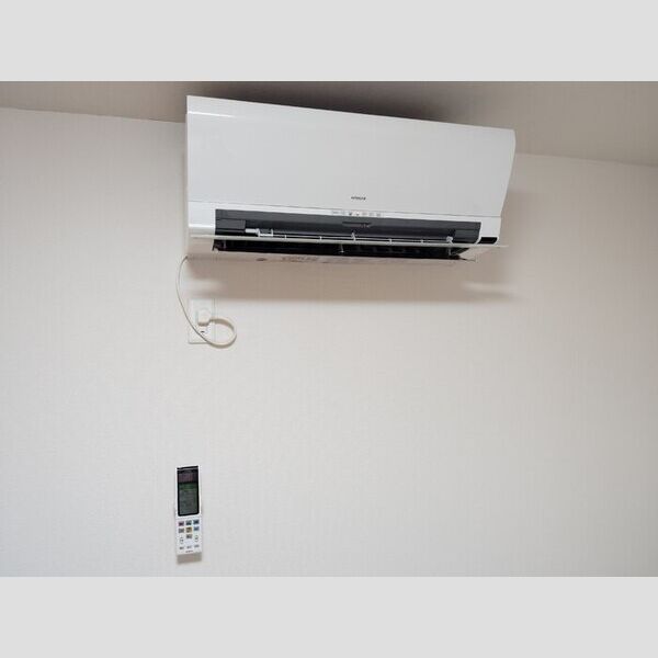 その他 (冷暖房エアコン)