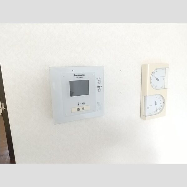 その他設備 (TVモニターフォン)