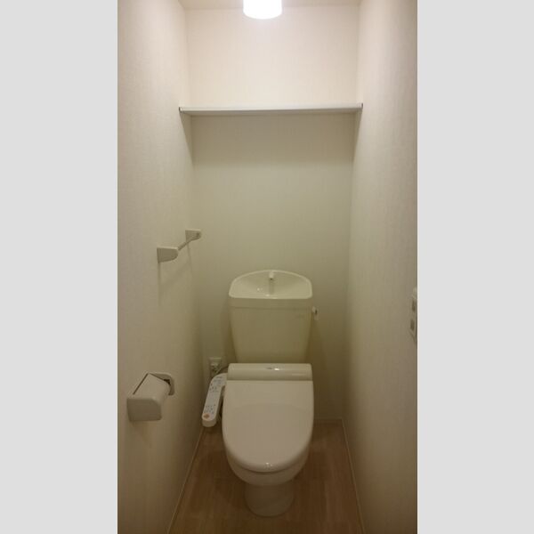 トイレ (温水洗浄便座)