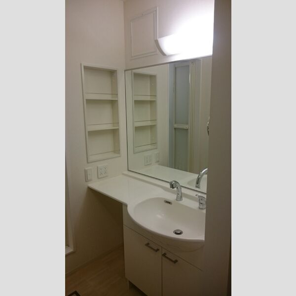 洗面所 (洗面化粧台)