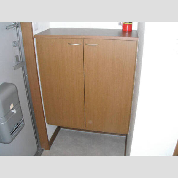 玄関 (シューズボックス)