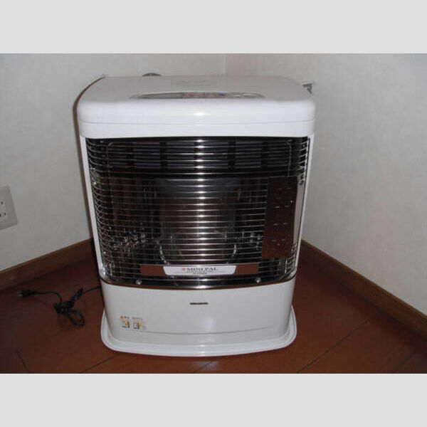 その他設備 (灯油FF暖房)