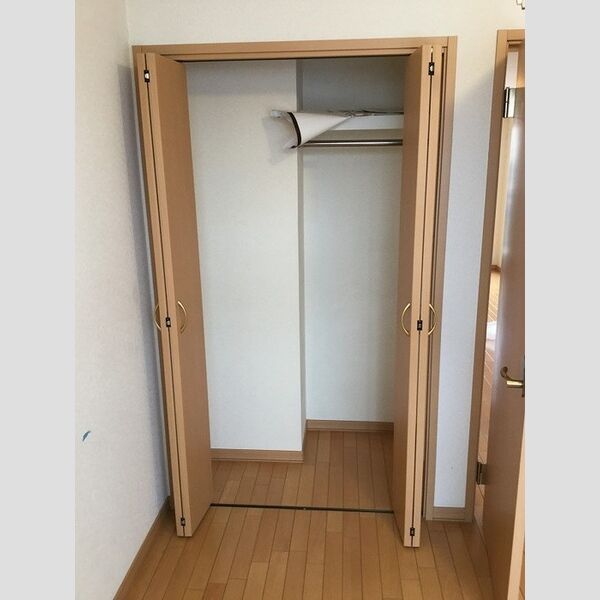 収納 (クローゼット)