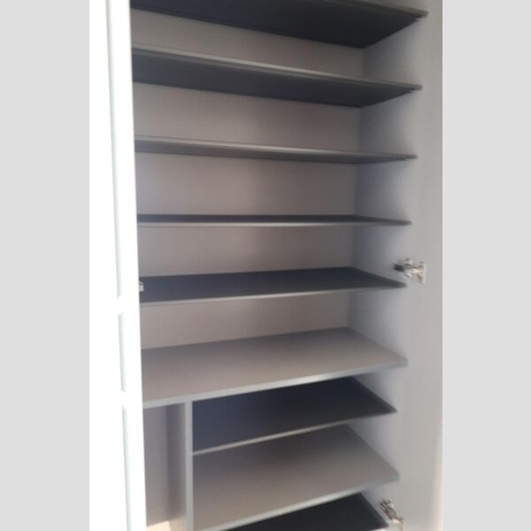 玄関 (シューズボックス)