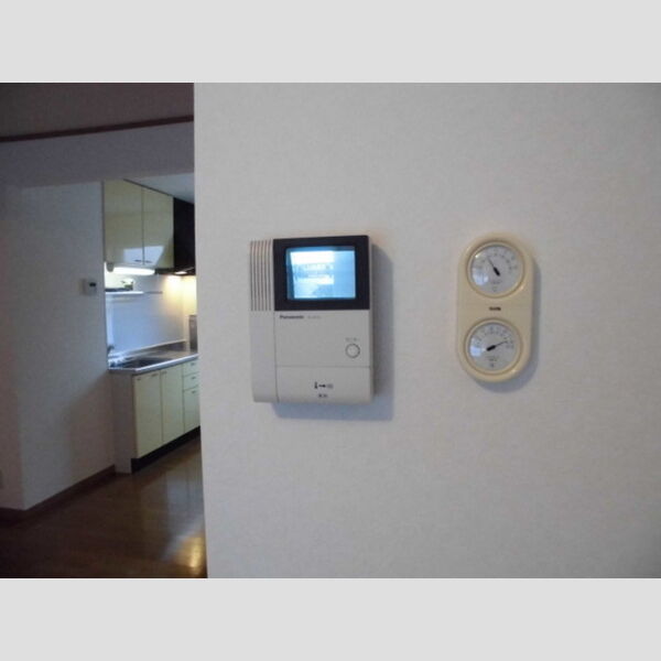 その他設備 (TVモニター付インターホン)