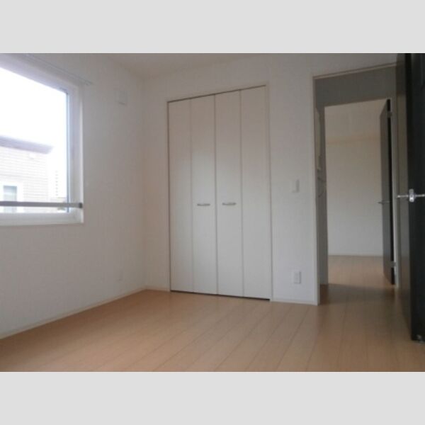 居室・リビング (洋室⑧)