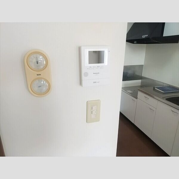 その他設備 (モニター付きインターフォン)