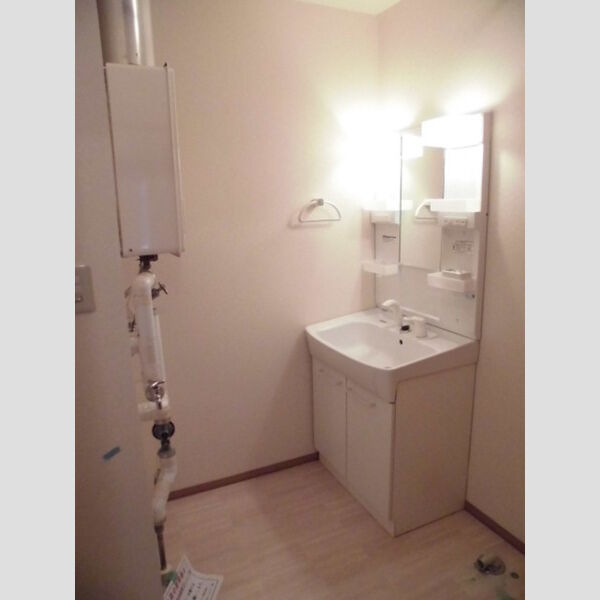 洗面所 (洗髪洗面化粧台)