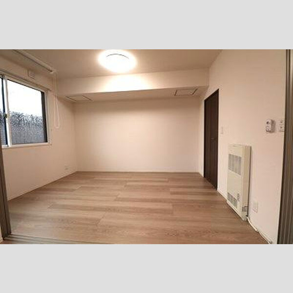 その他 (洋室)