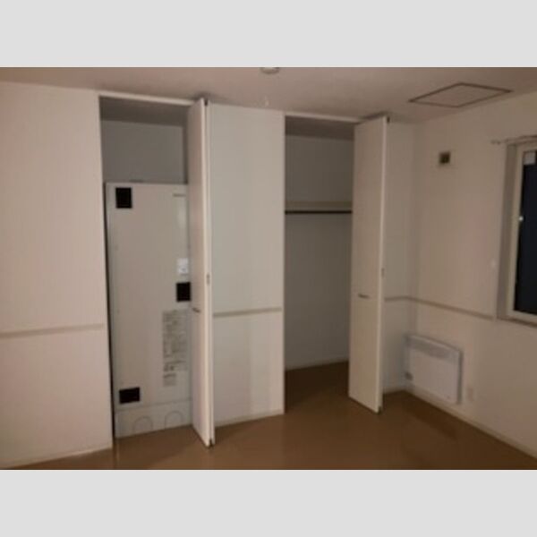 その他 (洋室)