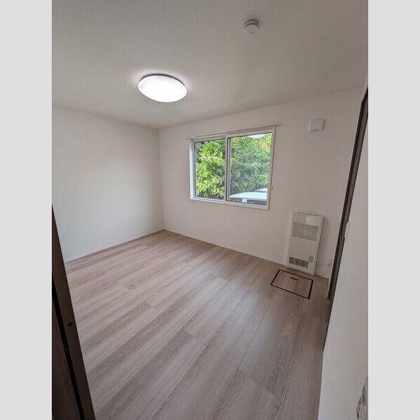 その他 (洋室②)