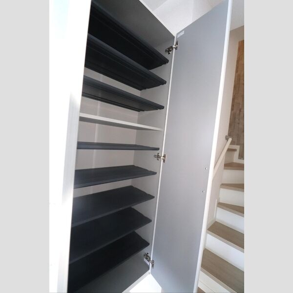 玄関 (シューズボックス)