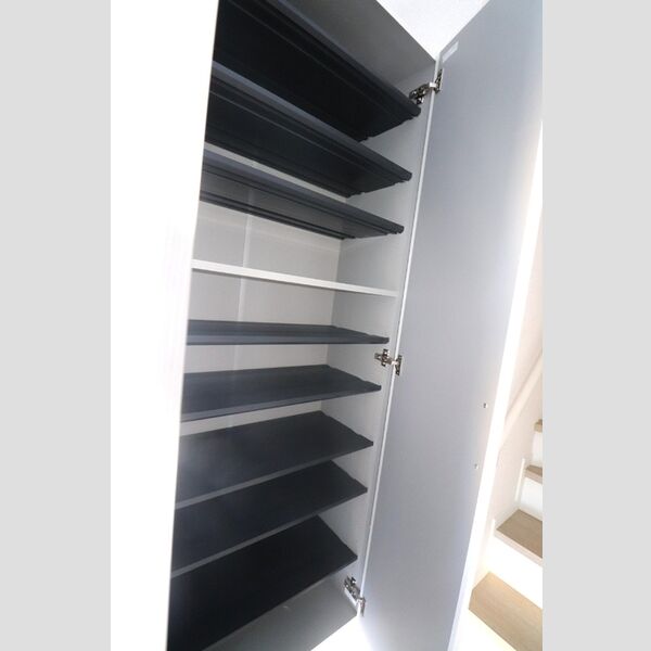 玄関 (シューズボックス)