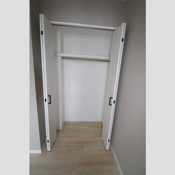 収納 (クローゼット)