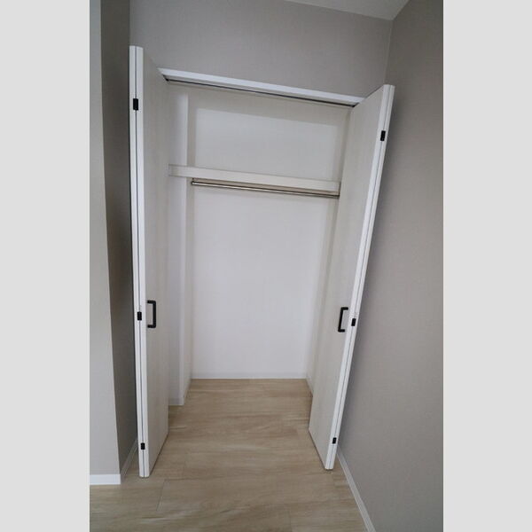 収納 (クローゼット)