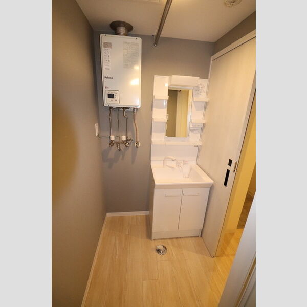 洗面所 (洗面所)