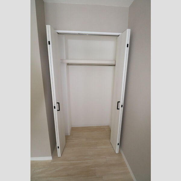 収納 (クローゼット)